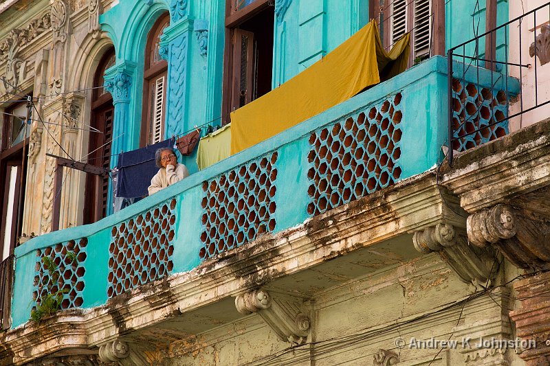 1110_7D_2418.jpg - Blue balcony, Havana