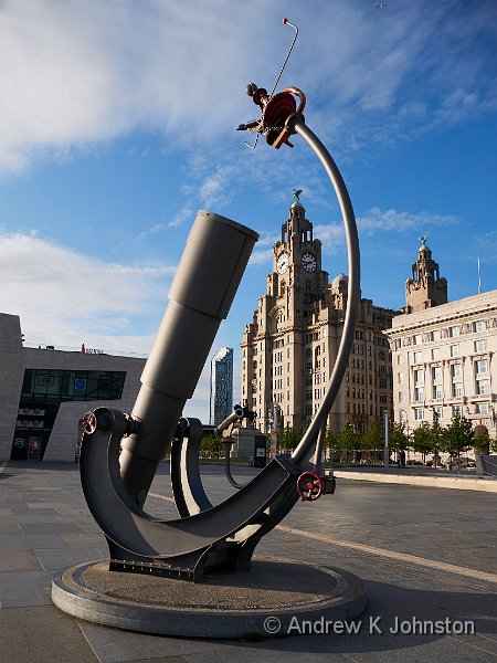 150722_GM5_1000050.jpg - Sextant statue in front of the Liver Building, Liverpool