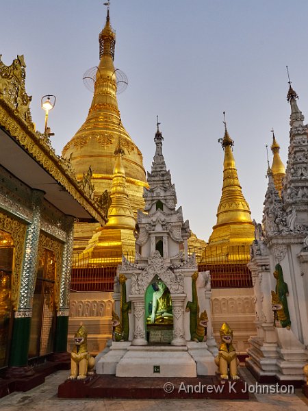 170209_GX8_1070268.jpg - Shrine at the Shwedagon Pagoda, Yangon, Myanmar
