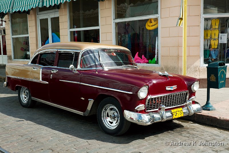 1110_7D_3541.JPG - Beautiful old car, Cienfuegos