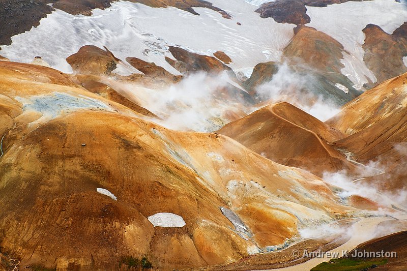 0811_7D_6996.jpg - One of my favourite Icelandic locations: Kerlingfjoll - "Bitch Mountain". 30mph wind, horizontal rain and 0C not captured!