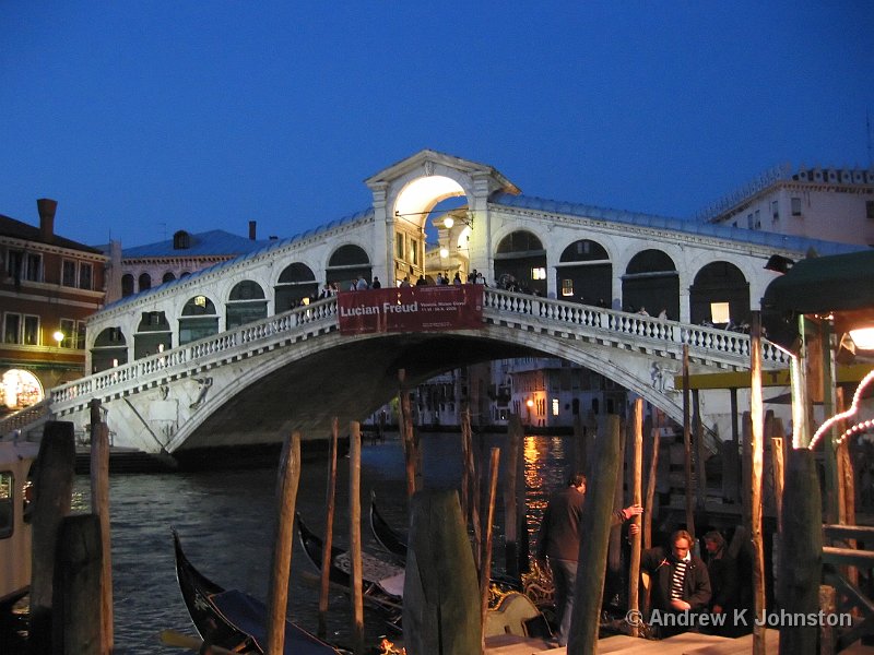 IMG_2661.JPG - The Rialto Bridge in Venice at dusk
