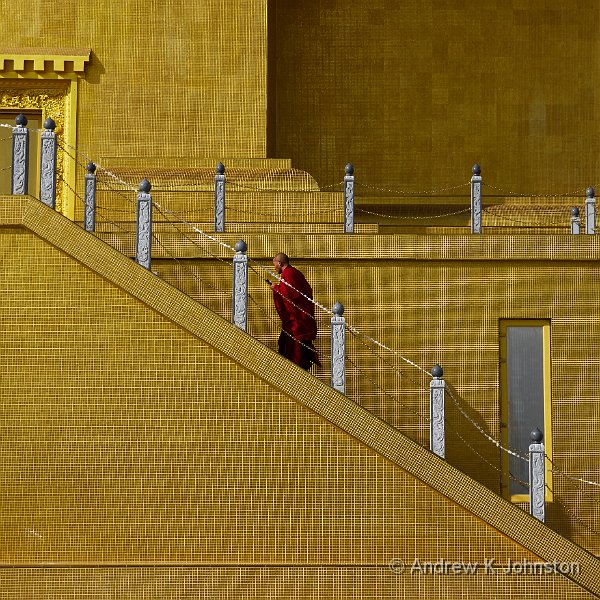 151116_GX8_1030117.jpg - Monk at the Golden Bhudda, Thimpu