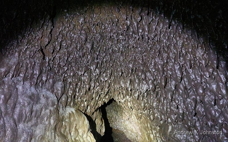 190927_G9_1007902.jpg - Inside the Hana Lava Tubes