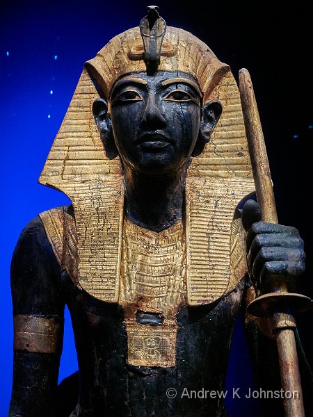 191231_RX100M4_01313.jpg - Statue of Tutankhamun