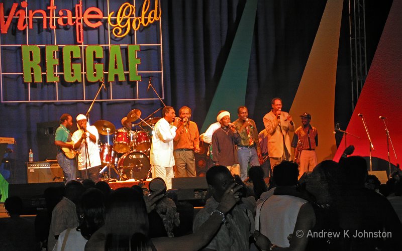 IMG_1022.jpg - Sugar Minott, Ken Boothe, John Holt, Eric Donaldson, Pluto and Boris Gardner at the Original Barbados Vintage Reggae Concert 2003