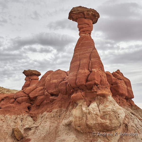 230930_G9_1082029.JPG - The Rimrocks (Toadstool Hoodoos)