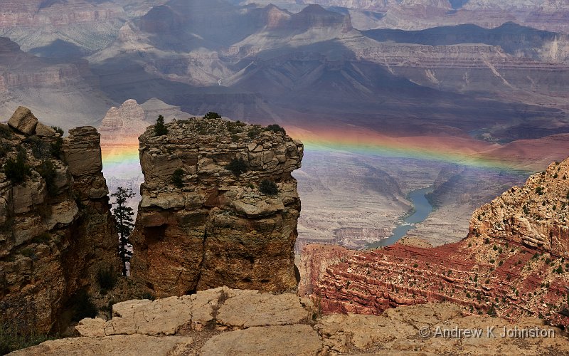 231002_G9_1082394.JPG - Rainbow below Zuni Point