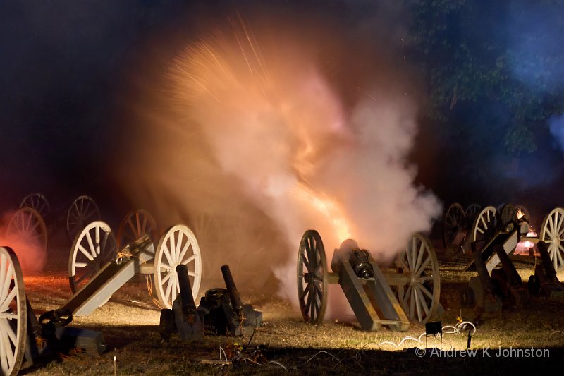 260718_G9ii_1158516-2.jpg - Cannon Fire at the Hatfield Battle Proms