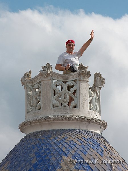 1110_40D_7566.jpg - El Comendante at the top of the tower in Cienfuegos