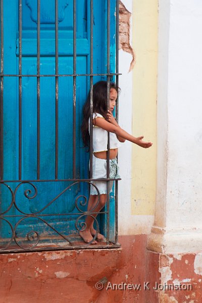 1110_7D_3772.jpg - Little girl, Trinidad, Cuba