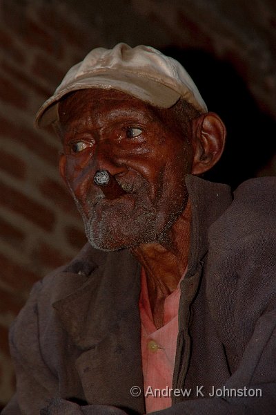 1110_7D_3910.jpg - Old Man, Trinidad, Cuba